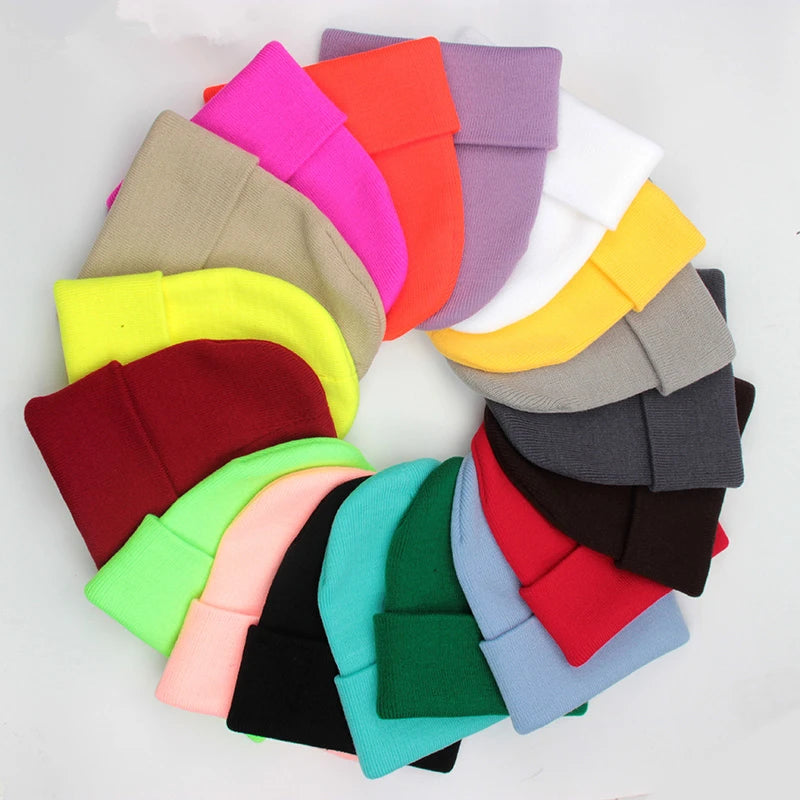 Unisex Wool Blend Knitted Beanie - Soft, Warm Winter Cap Available in 24 Colors